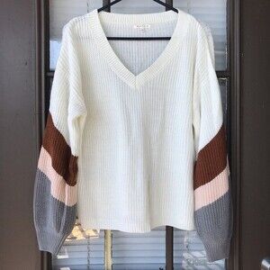 BaeVely V-Neck Knit Sweater- White, Pink, Gray, & Brown- Size Small